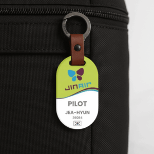 jinair-flight-attendant-smart-tag--qr-tracking