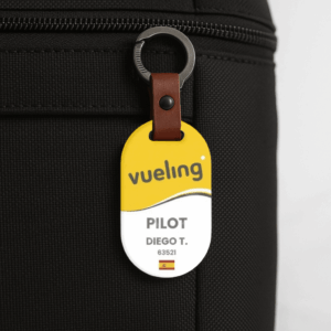 vueling-ground-staff-smart-tag--smart-qr-tech